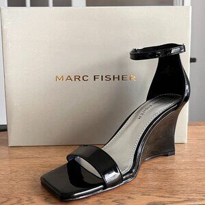 Marc Fisher Rollic Black Wedge Sandal Size 5 NWT